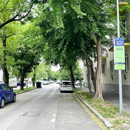 Spacious 3-room, Family-friendly, Baby-friendly, Near Center Apartment Bratislava